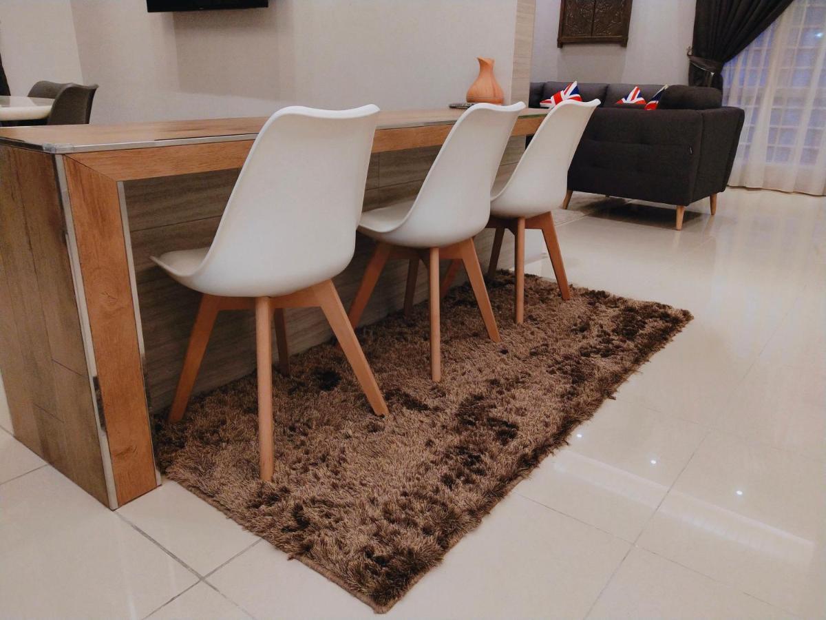 Sea Lion Kuala Selangor Semi-Detached Homestay Exterior foto